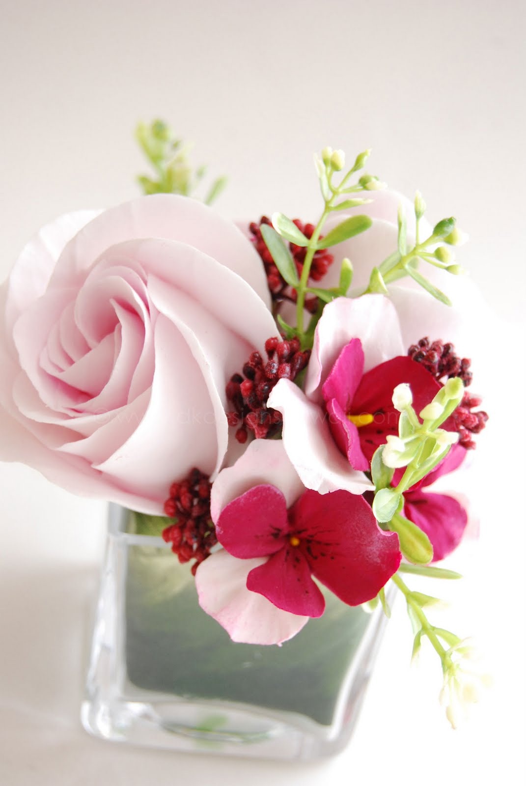How to Pick the Right Valentine's Day Flowers - Elaine's Florist & Gift ...